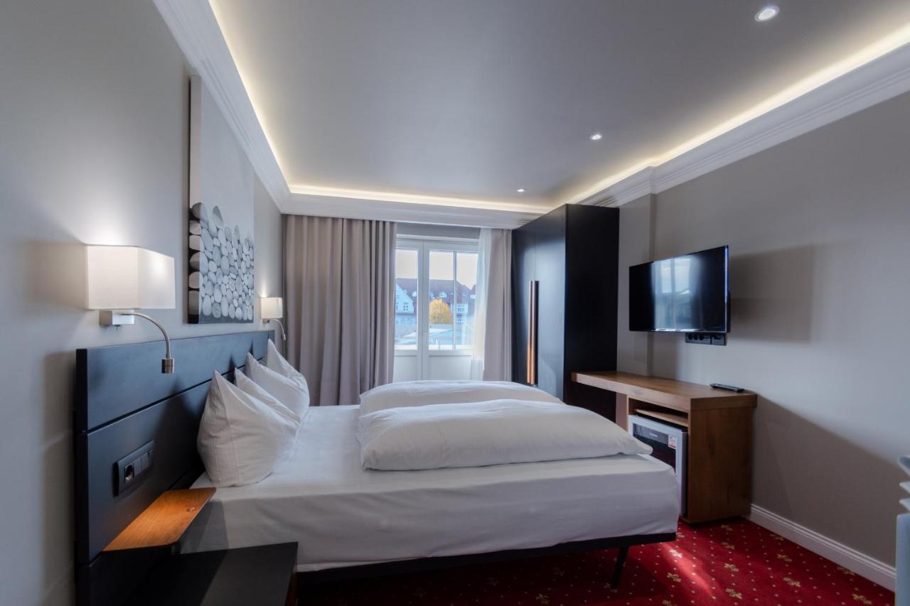 2H Horizon Hotel Кюлунгсборн Екстер'єр фото