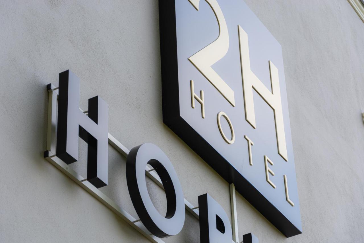 2H Horizon Hotel Кюлунгсборн Екстер'єр фото